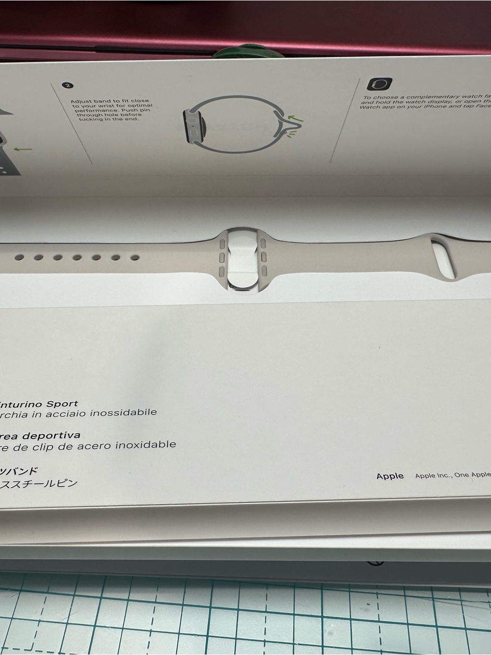 Apple Watch Starlight Sport Band - New in box - Picture 4 of 7